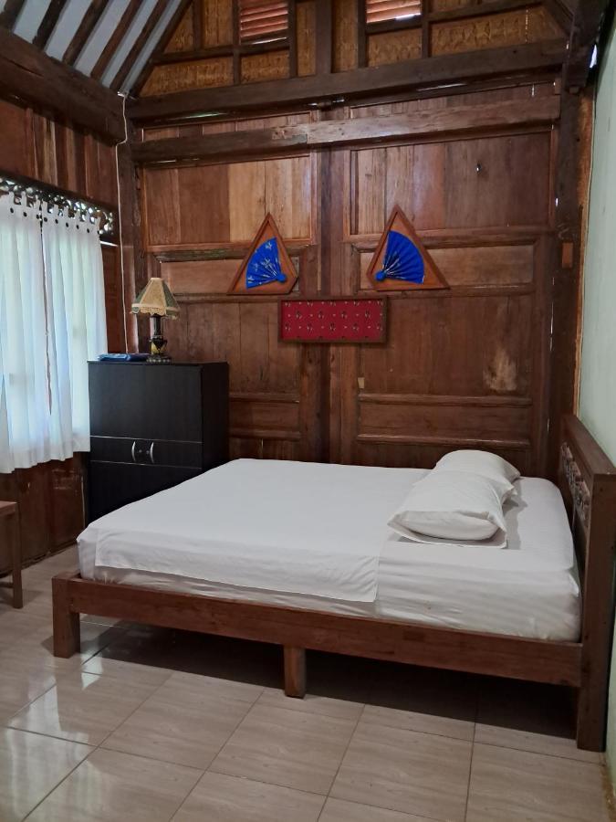 Diana'S Homestay バニュワンギ エクステリア 写真
