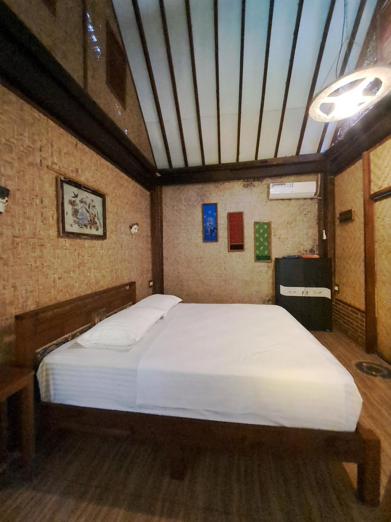 Diana'S Homestay バニュワンギ エクステリア 写真