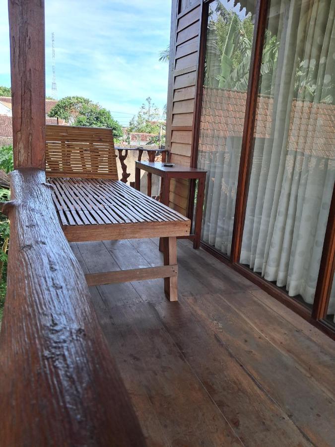 Diana'S Homestay バニュワンギ エクステリア 写真