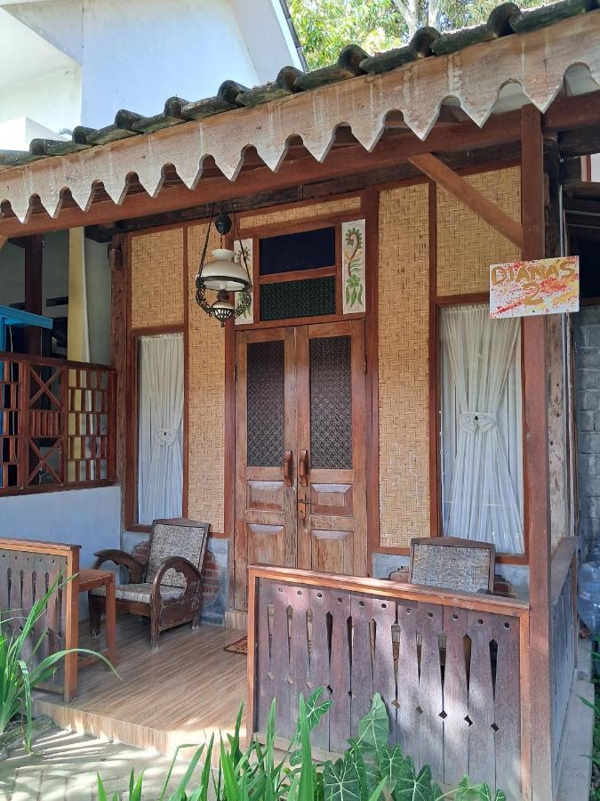 Diana'S Homestay バニュワンギ エクステリア 写真