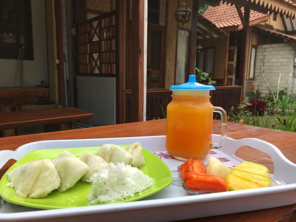 Diana'S Homestay バニュワンギ エクステリア 写真